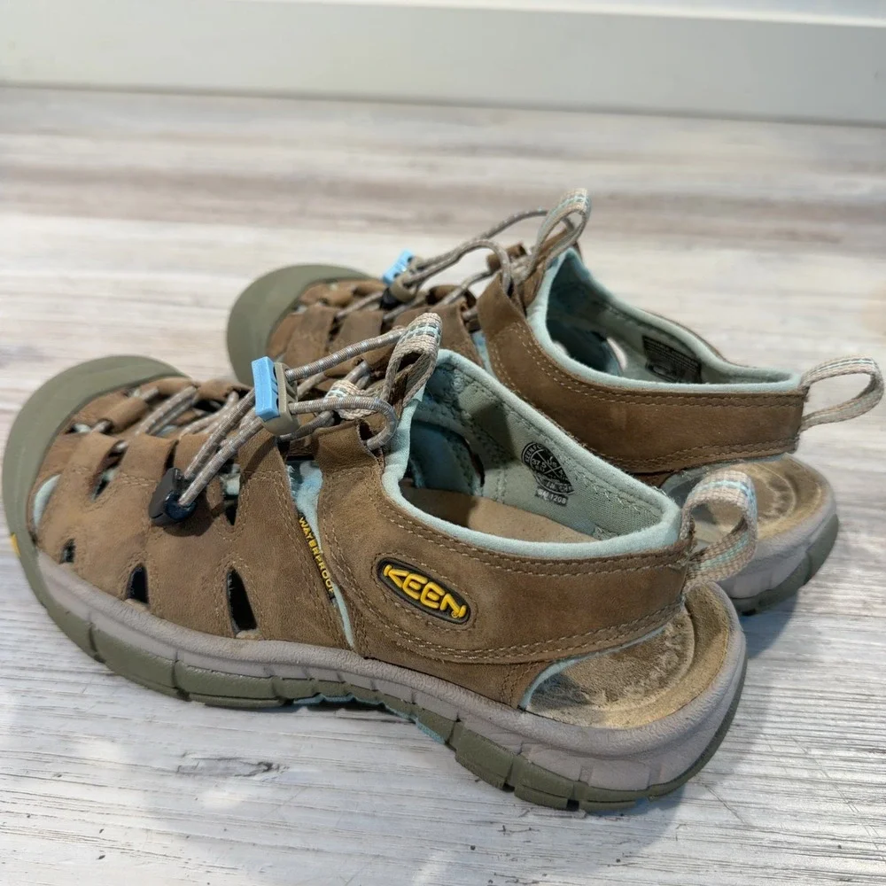 KEEN Newport H2 Women's Sandals Size 7 Brown Blue Waterproof Hiking Shoes